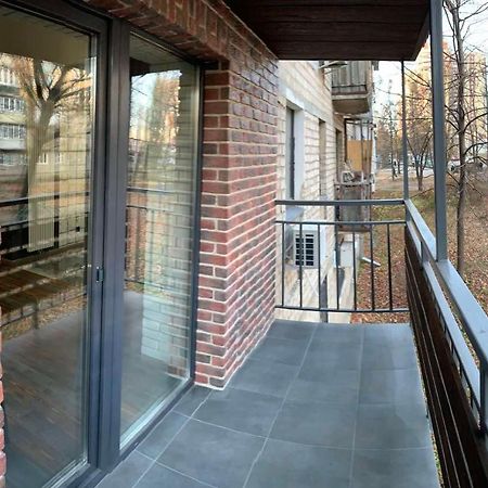 Уютная Квартира Возле Метро 23 Августа Apartment คาร์คิฟ ภายนอก รูปภาพ